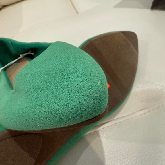 Old Navy Green Suede Ballet Flats Shoes Women Size 7 - Picture 3 of 8